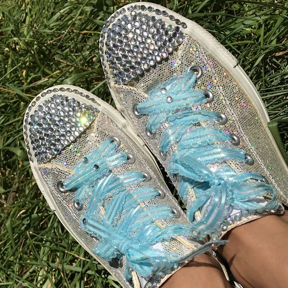Customized glitter silver converse with rhinestone - Picture 6 of 6
